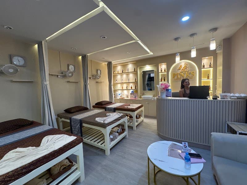 Pinks luxury massage Phuket photo