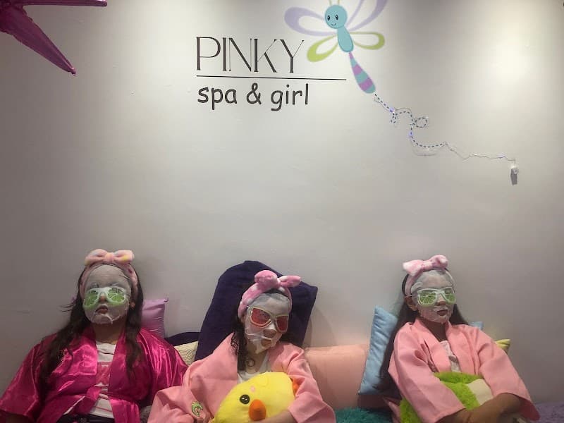 PINKY spa&girls Chihuahua photo