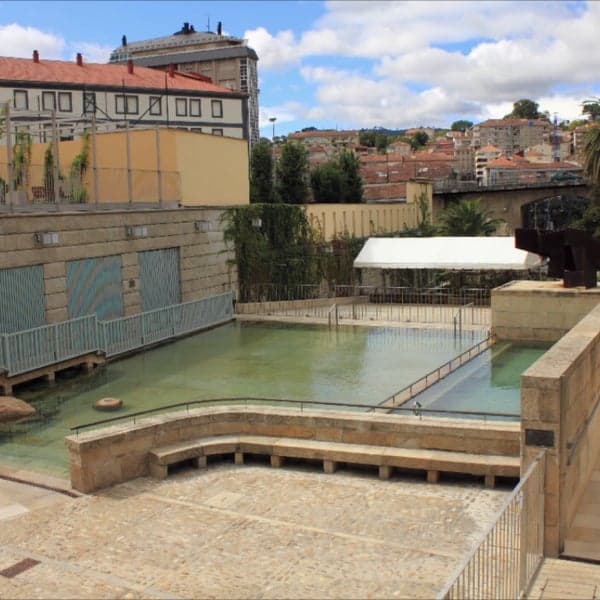 Piscina termal As Burgas Ourense photo