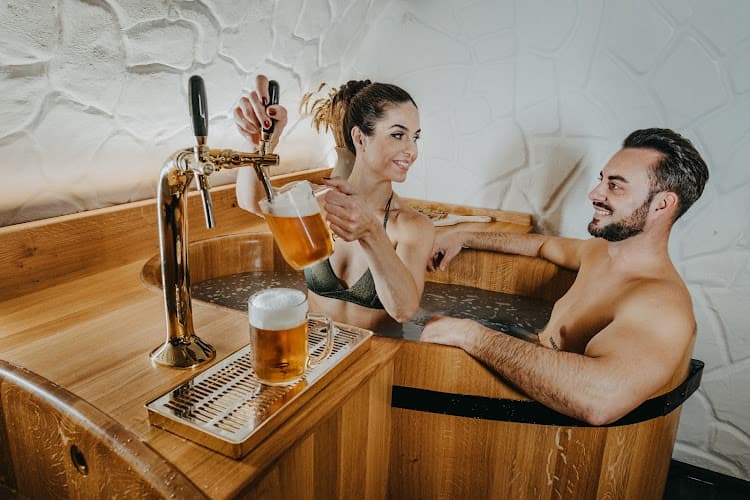 Pivné a vínne kúpele Žilina photo