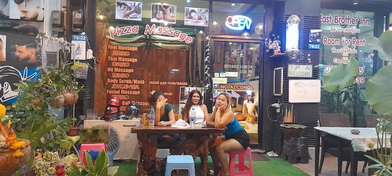 Pizza Massage Phuket photo