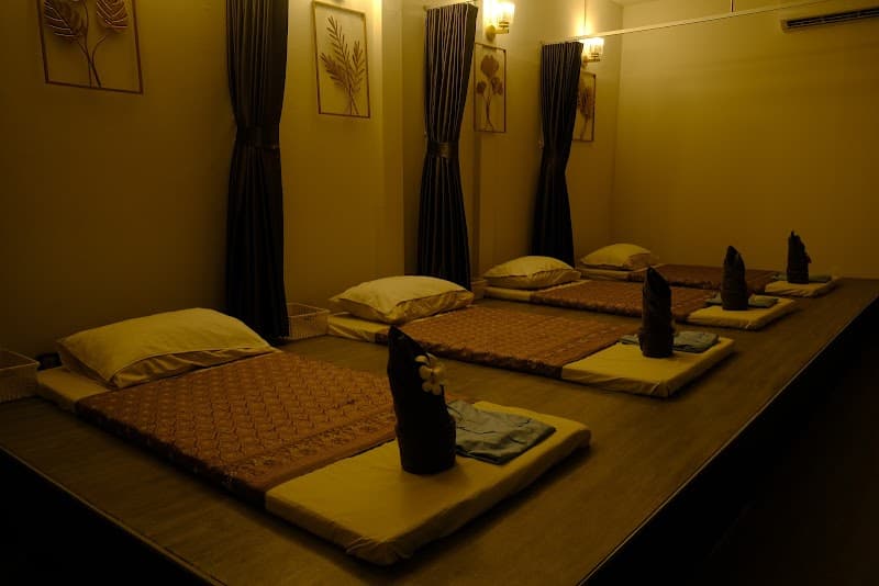 Pla Whan Massage Pattaya photo