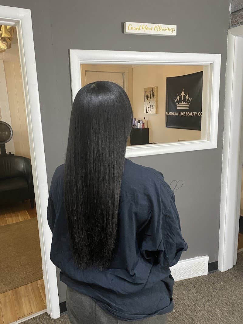 Platinum Luxe Beauty Co. Belleville photo