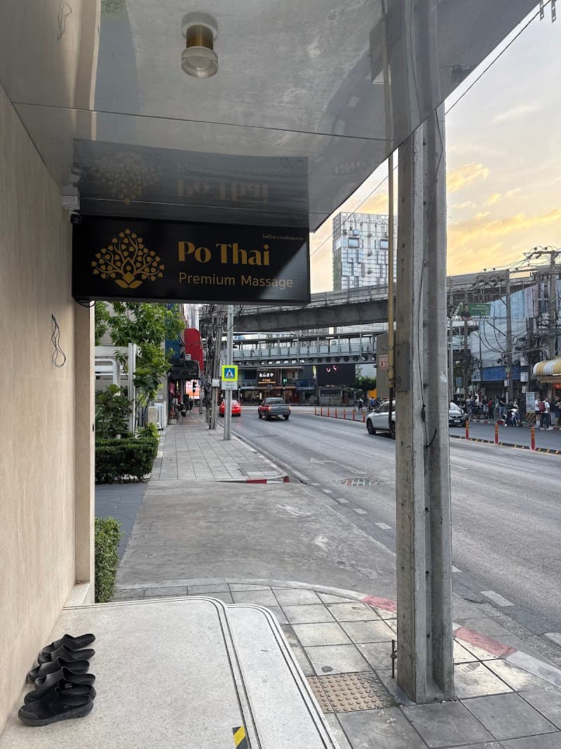 Ployrung Spa & Thai Massage Bangkok photo