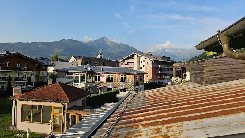 POP-UP LIVING Zell am See photo