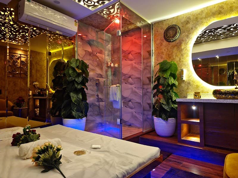 Porcio Luxury Spa Delhi photo
