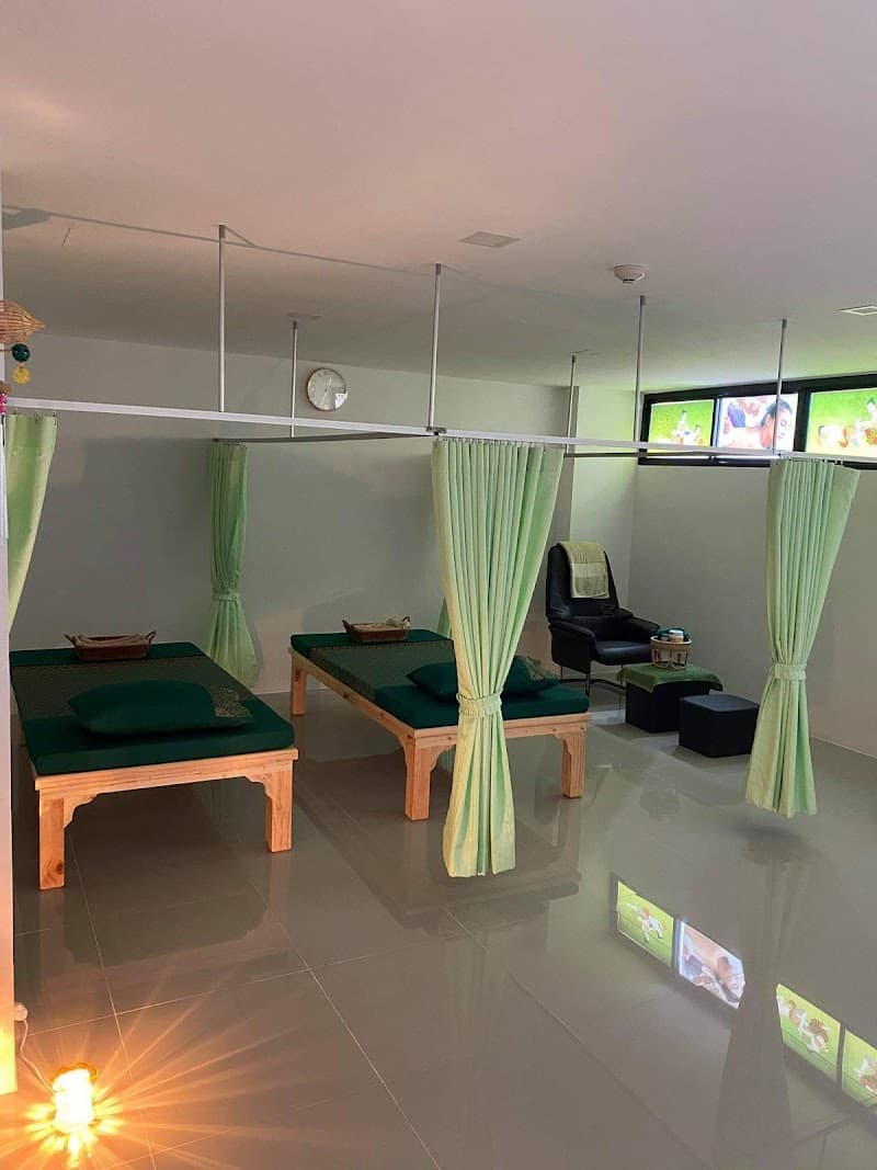 Pornanong Hair Salon & Massage Bangkok photo