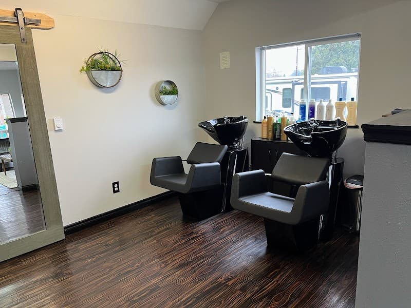 Posh Hair Salon And Day Spa Port Townsend photo