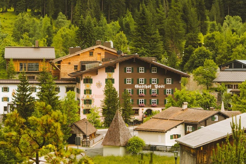 Post Lech Arlberg photo