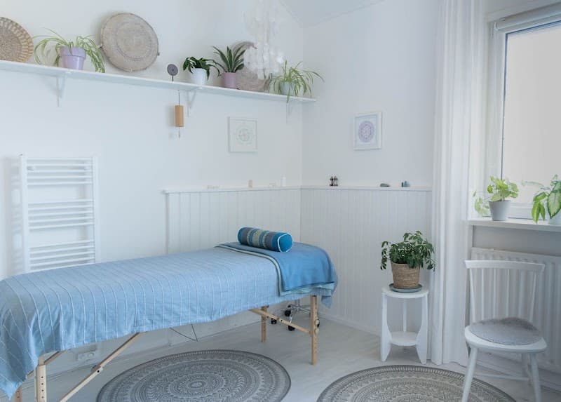 Praktijk Gelukshand, massage, healing en coaching voor vrouwen in Groningen photo