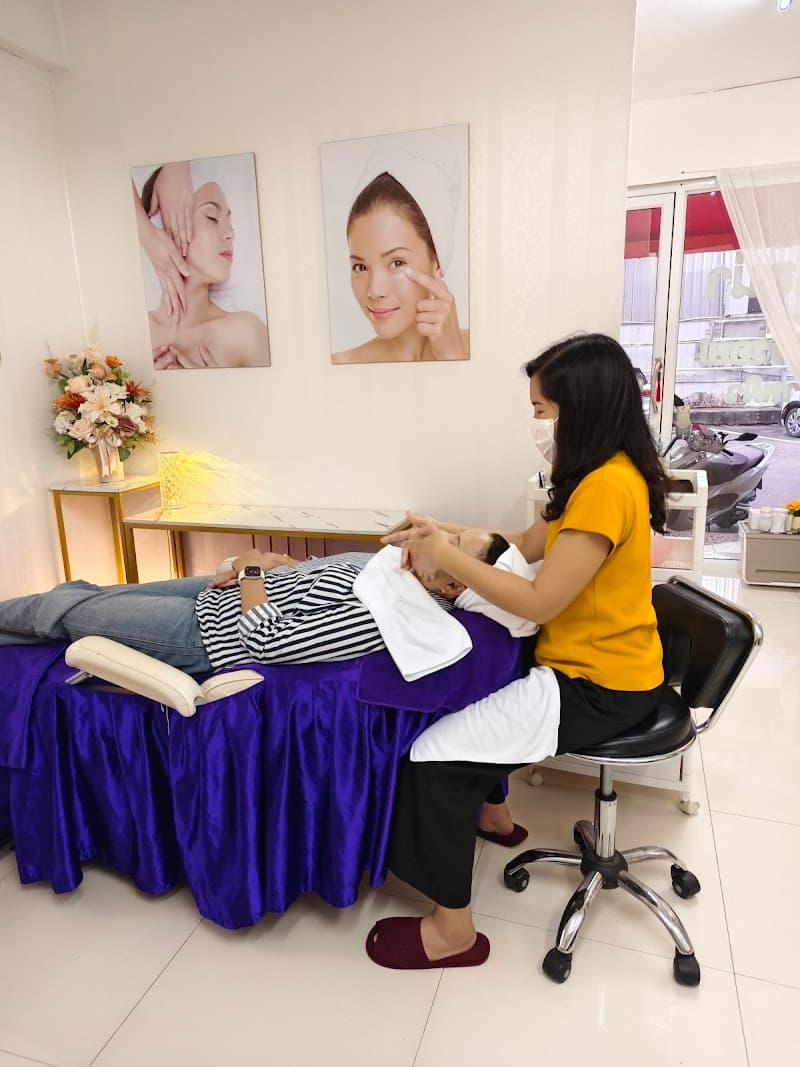 Preeya Face Spa Phanat Nikhom photo