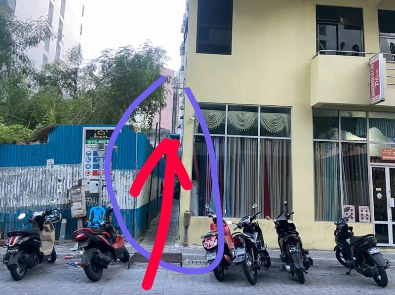 Premium Golden Beauty Saloon Malé photo