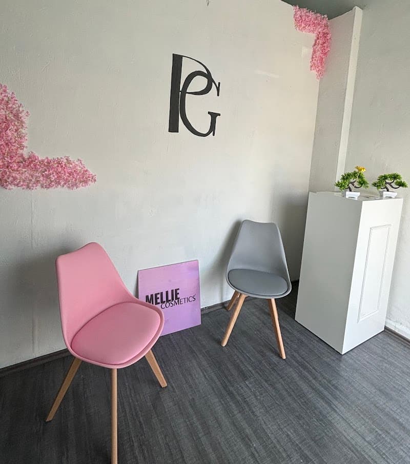 Pretty Girls By The Beauty Barbie Pachuca de Soto photo