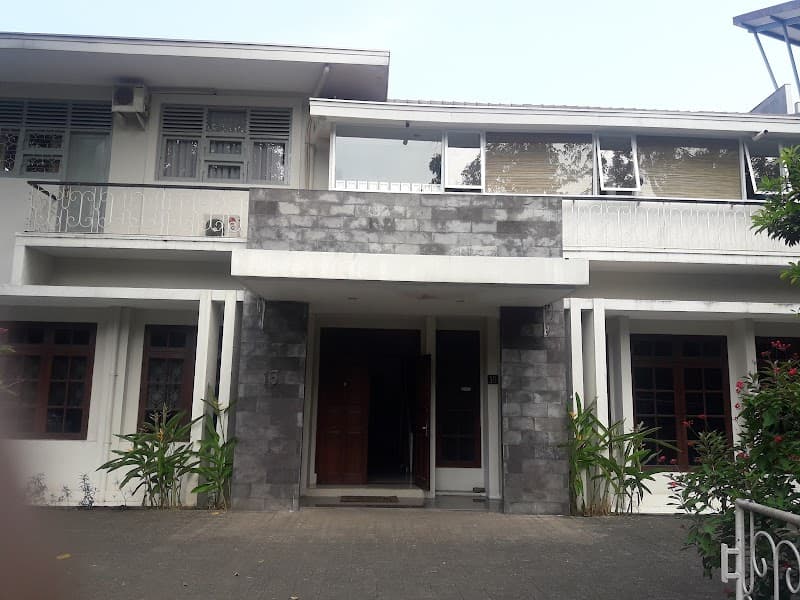 Pulihatthepeak Women & Family Empowerment Center Jakarta photo