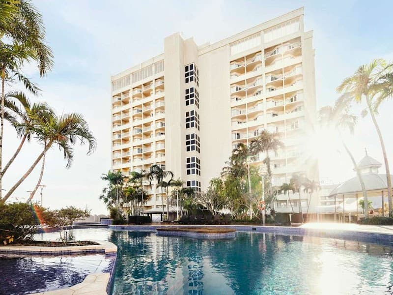 Pullman Cairns International photo