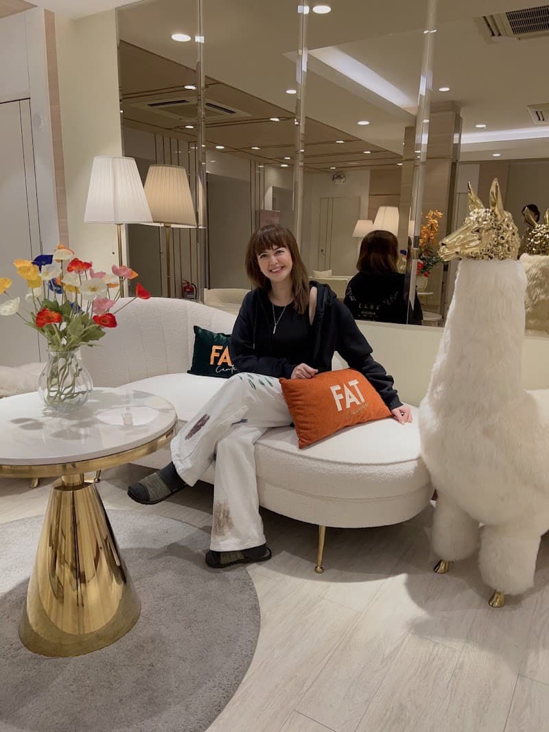 Pure Hut Health Massage Fat Dissolving Center Bangkok photo