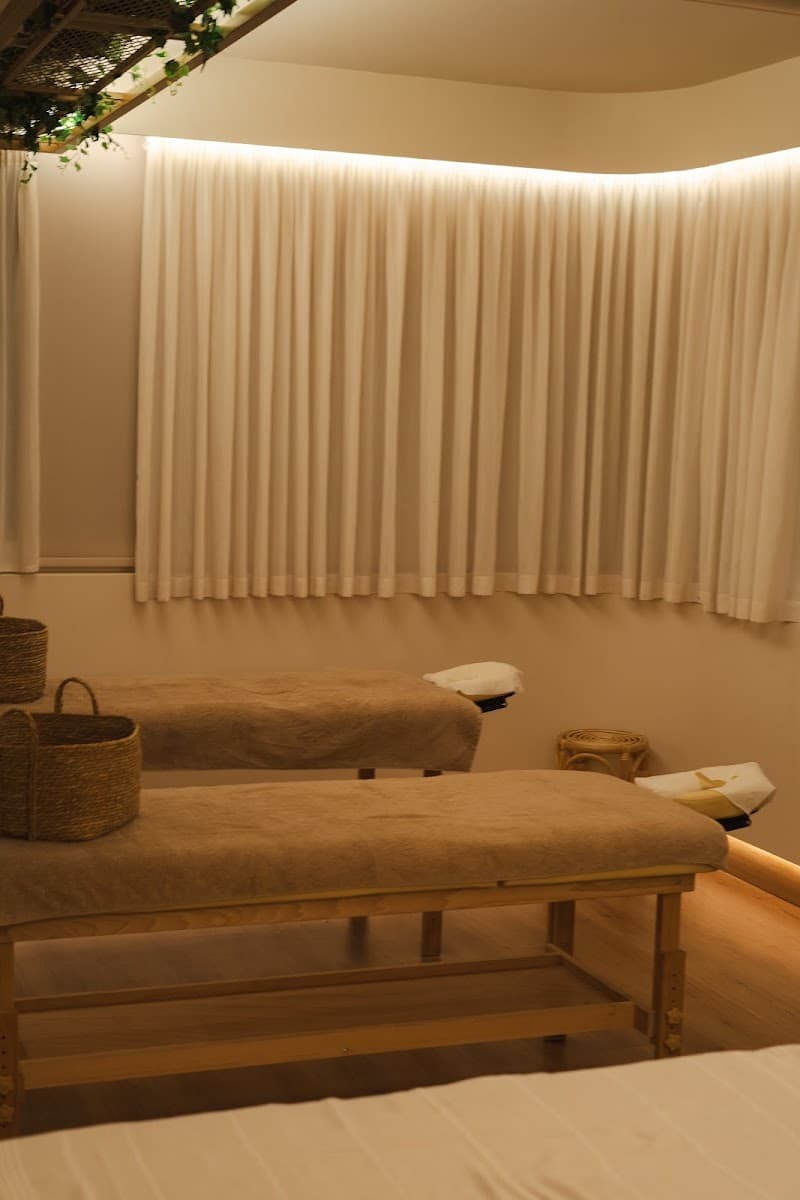 Pure Massage and Spa Experience Larissa photo