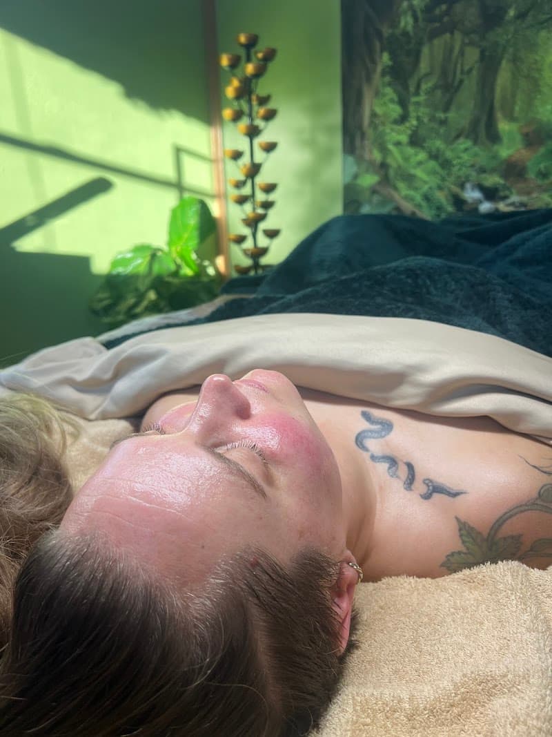 Pure Wild & Free Spa Kirkland photo