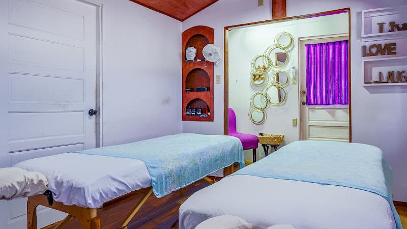 Purple Passion Wellness Spa Caye Caulker photo