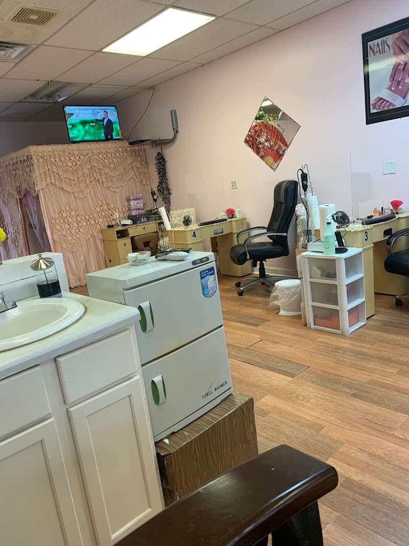 Q's Nails Alsip photo