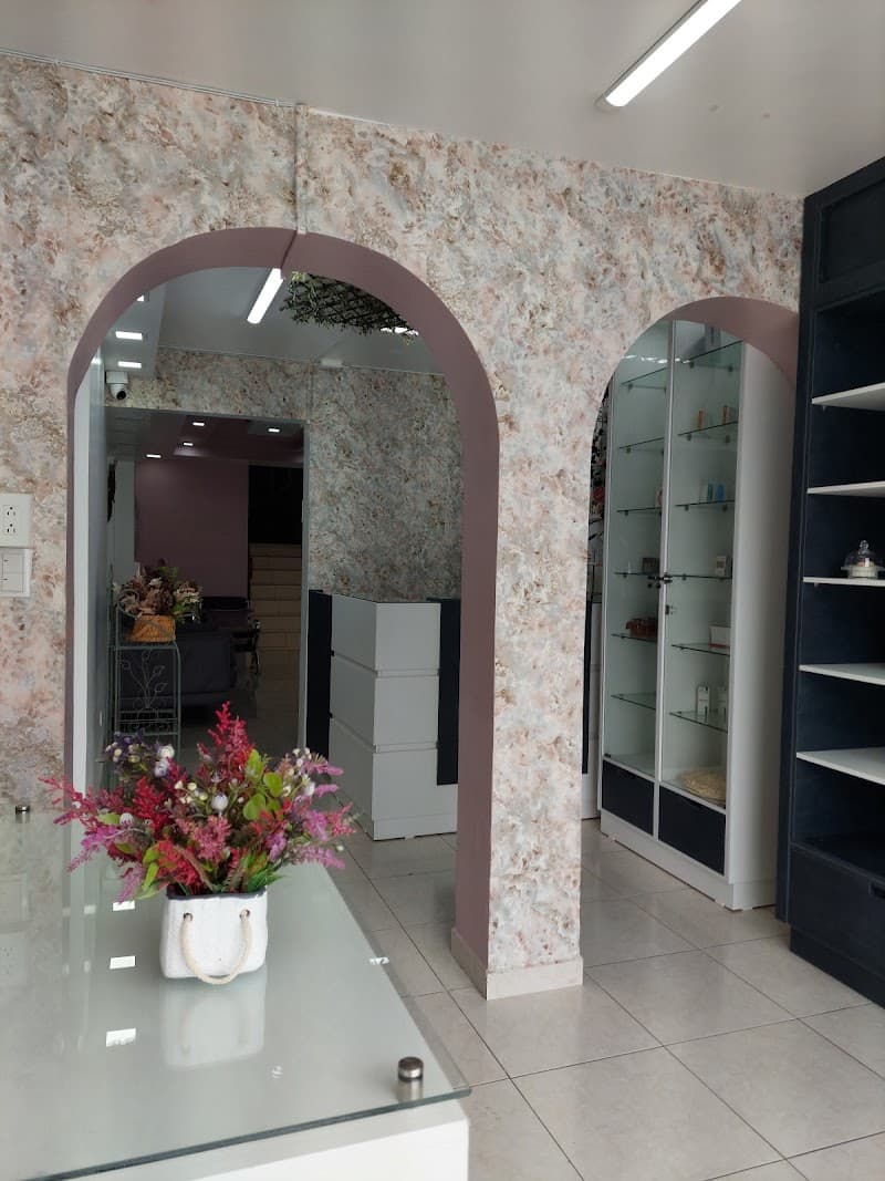 Qmi Estética Integral San Miguel de Ibarra photo