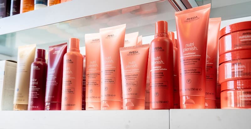 Quattra Via Aveda Salon and Spa Carlsbad photo