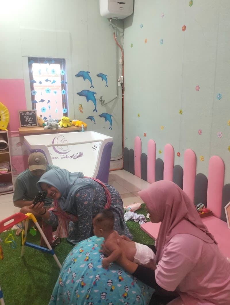 Queen Day Care and Baby Spa Madiun photo