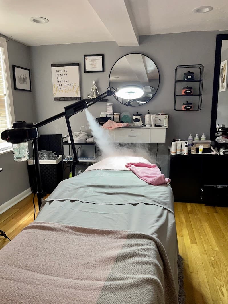 Queen Esthetics Gainesville photo