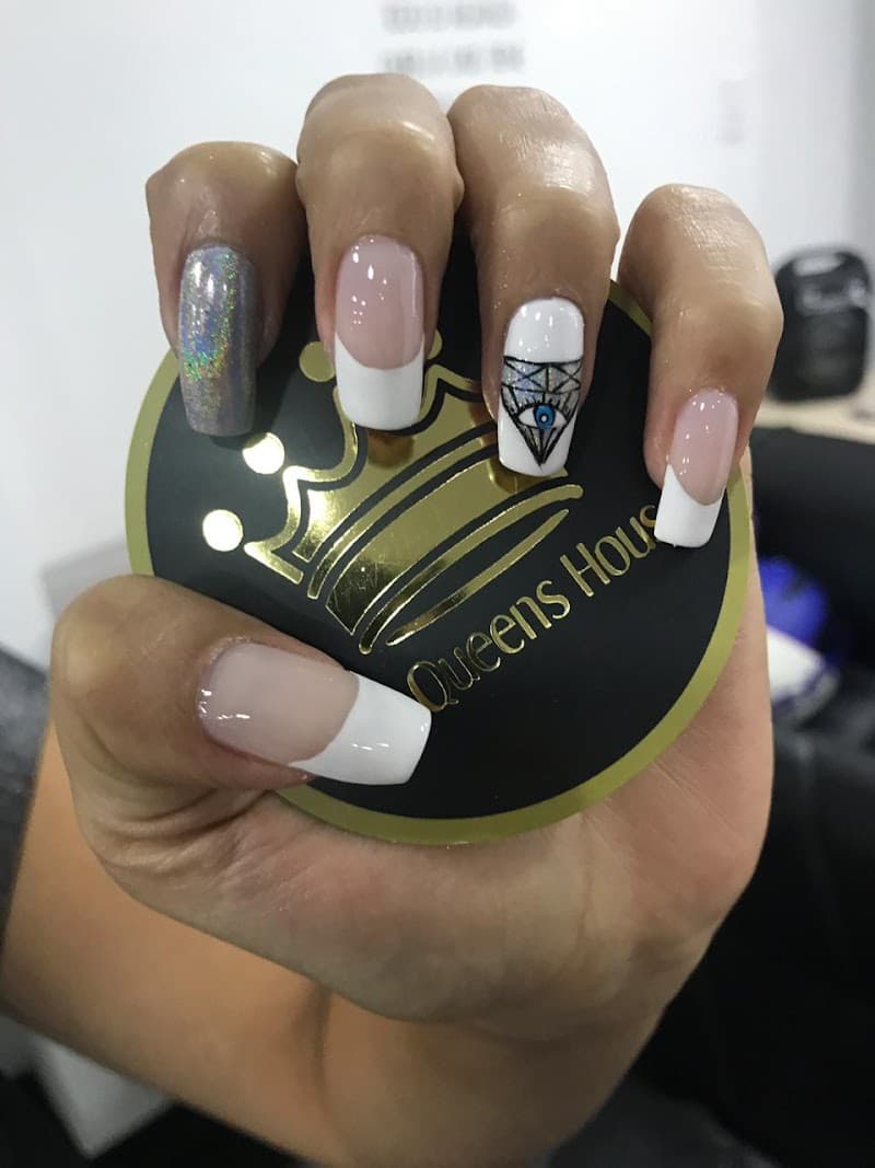 Queen's saloonspa Medellín photo