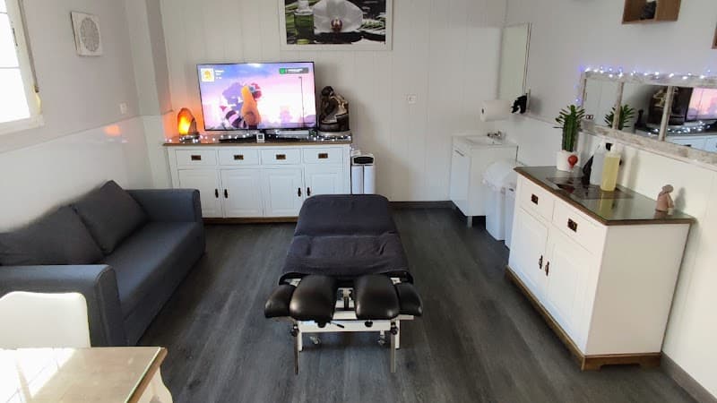 Quio centro de quiromasaje y osteopatía Vícar photo