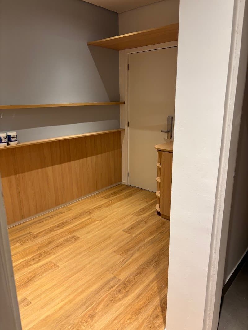 QuiroMassage Barra Funda (massagem relaxante, liberação miofascial e pedras quentes) São Paulo photo