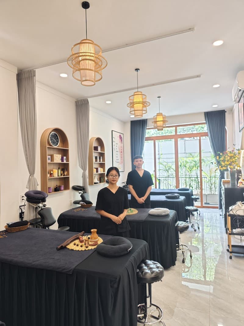 Quỳnh Giang Spa Chuyên Điều Trị Mụn-Sẹo Rỗ Buôn Ma Thuột photo