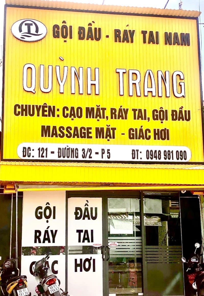 QUỲNH TRANG : Gội Đầu -Ráy Tai NAM Cà Mau photo