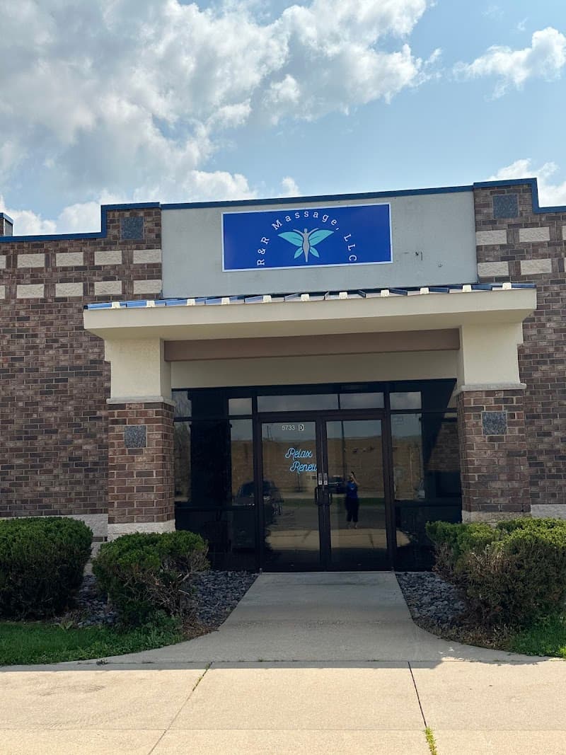 R&R Massage Therapy Kingston photo