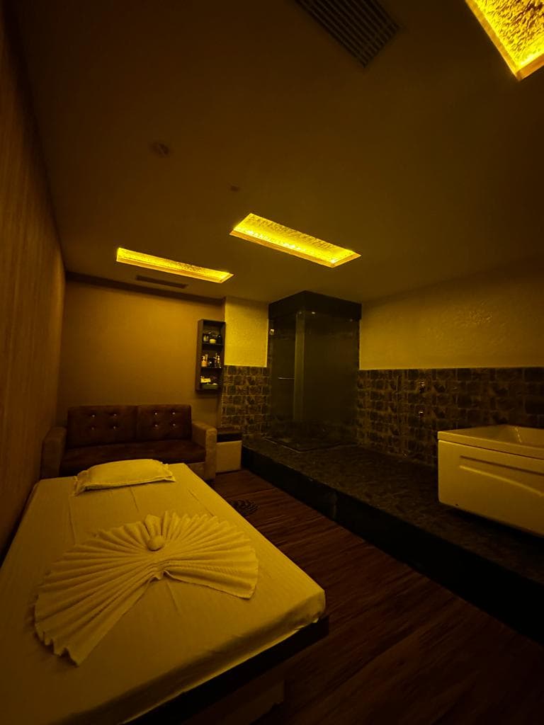 Radiant Health spa Madhapar photo