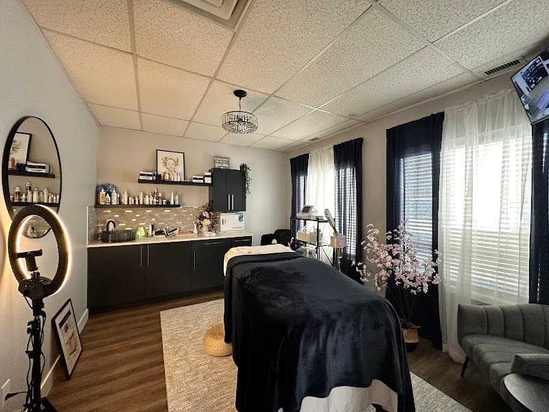 Radiate Skin Wellness Whitecourt photo