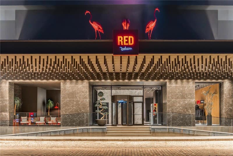 Radisson RED Izmir Point Bornova photo
