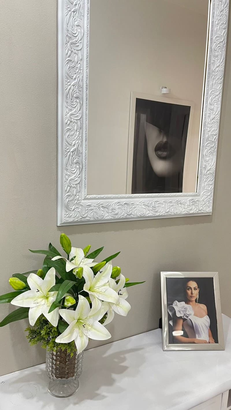 Rafah Aamir Santa Maria photo