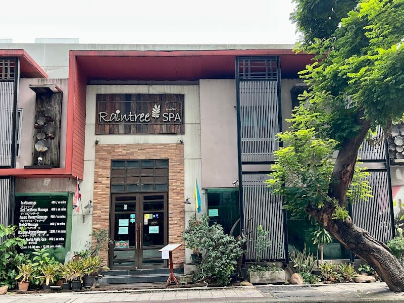 Raintree Spa Vadhana photo