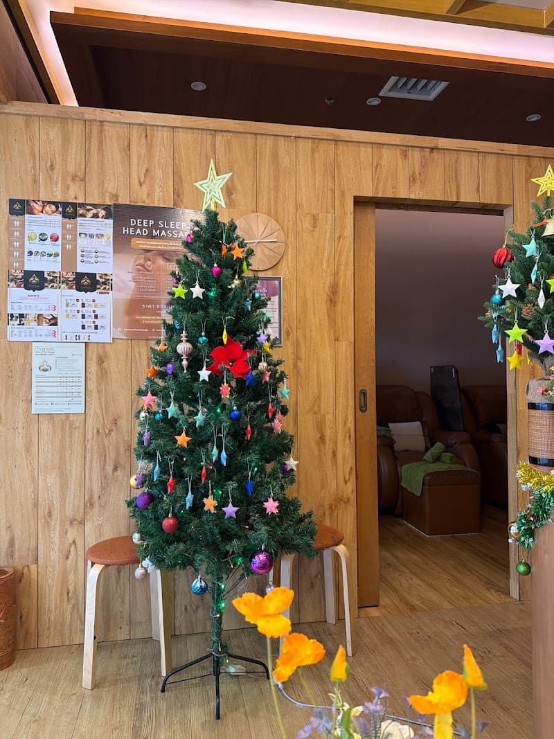 Ran Nuad Bellaby Lotus Bangkae Bangkok photo