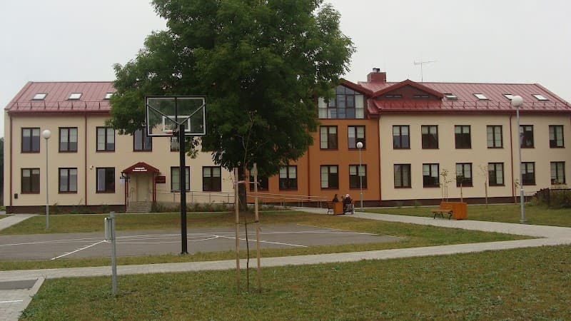 Rankos lyg mamos Merkinė photo