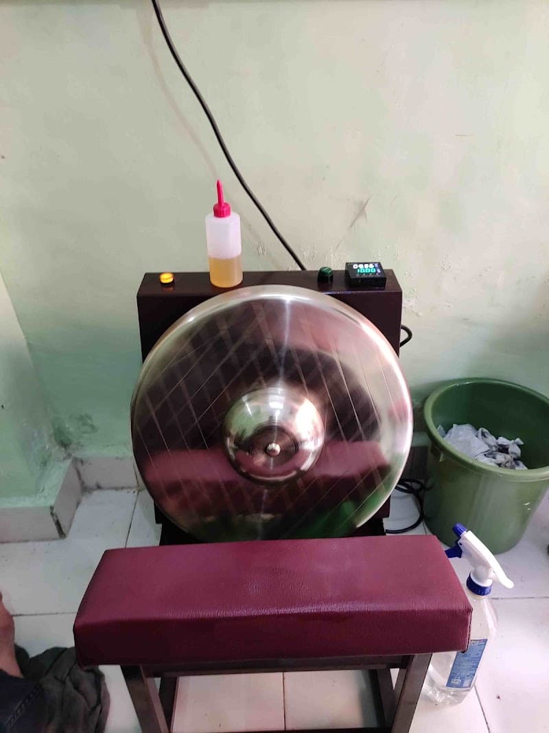 Raosaheb Kansya Thai Massage Kendra Mumbai photo