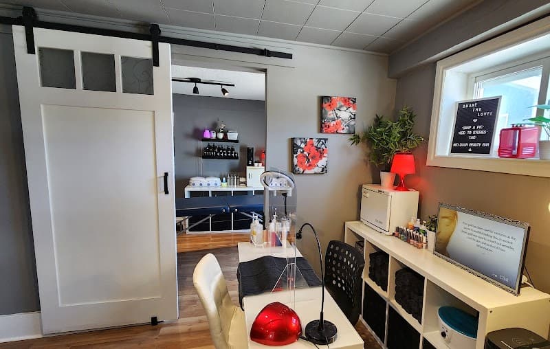 Red Door Beauty Bar Essa photo