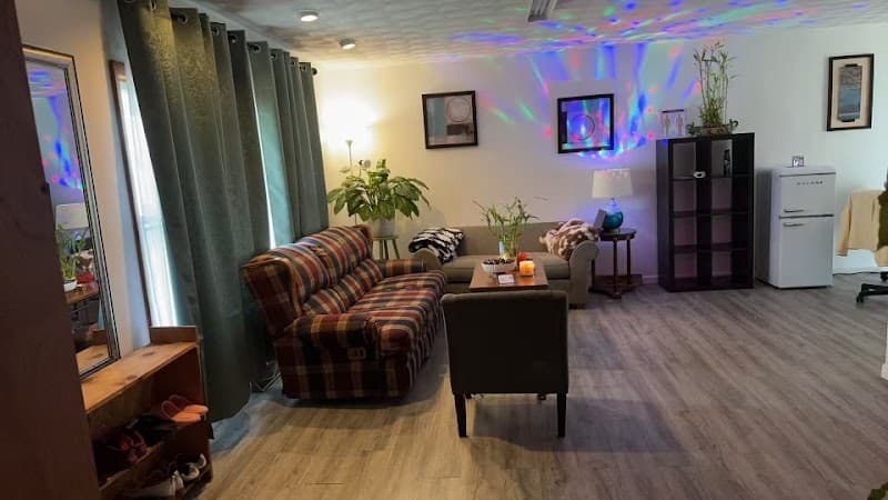 Red Dragonfly Massage Galesburg photo