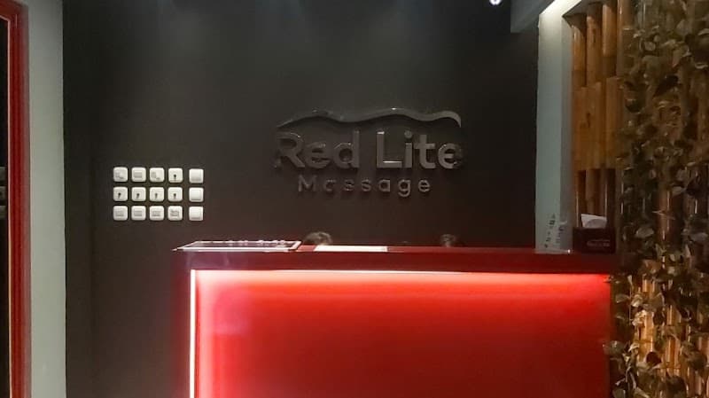 Red Lite Meruya Jakarta Barat photo