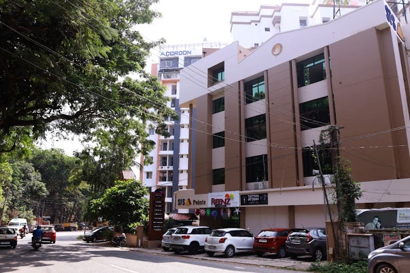 Reenz Palika Ladies Beauty Lounge Thiruvananthapuram photo