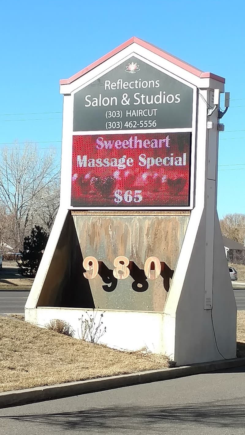 Reflections Salon Tanning & Ladies Fitness Golden photo