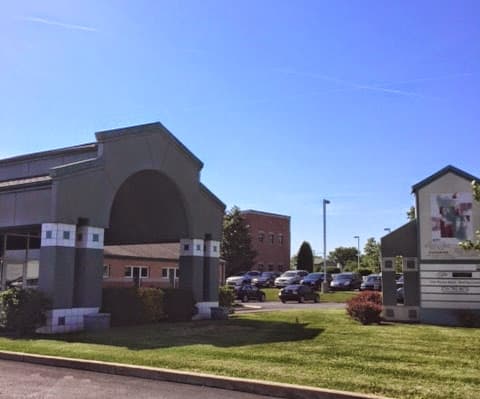 Regina Webb Salon & Spa Bowling Green photo