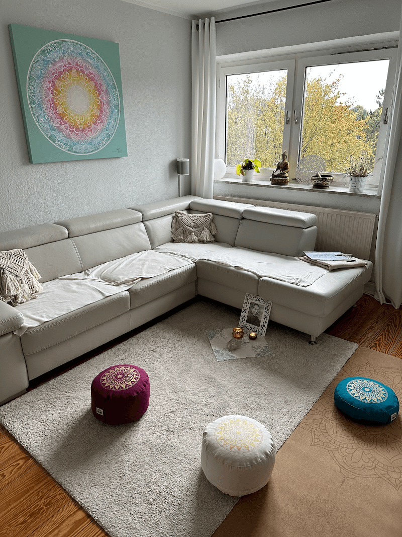 Reikimeisterin und Curandera, Hamburg photo