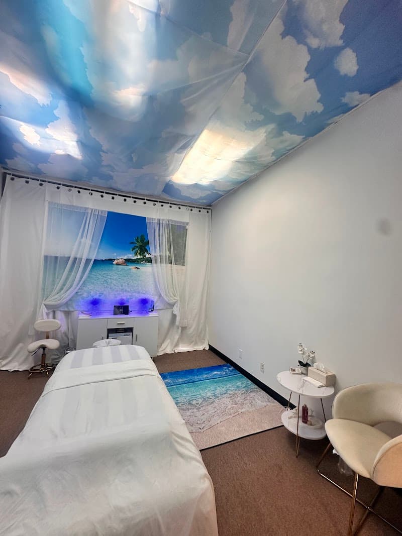 Relax Heal Thai Massage Spa Newport Beach photo